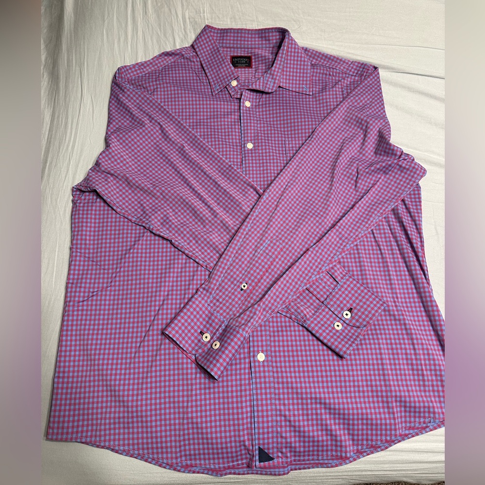 Untuckit Size XL shirt